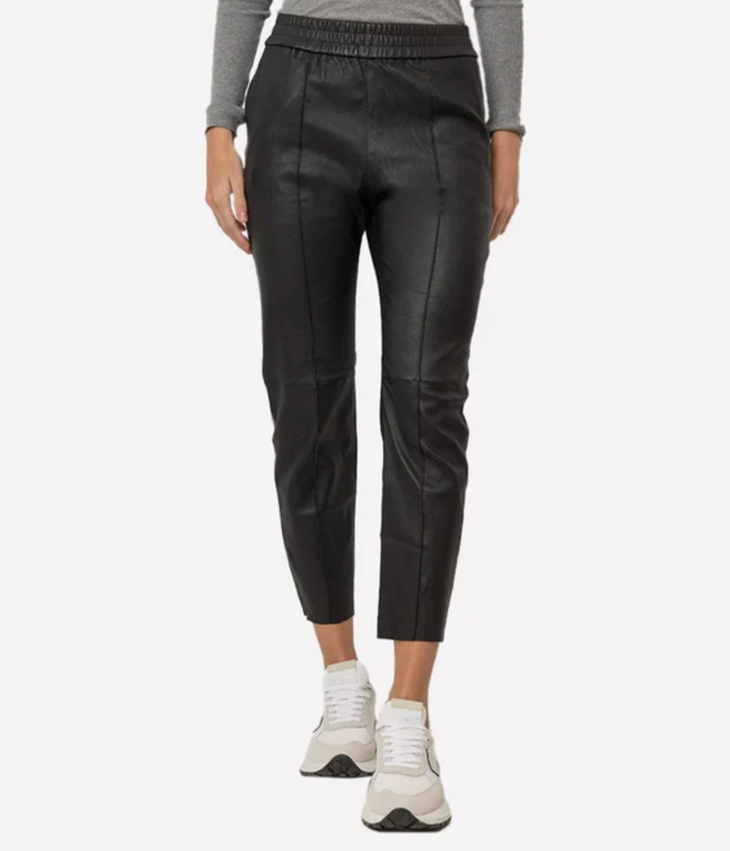 Slim Jogger Leather Pant with Pockets in Black