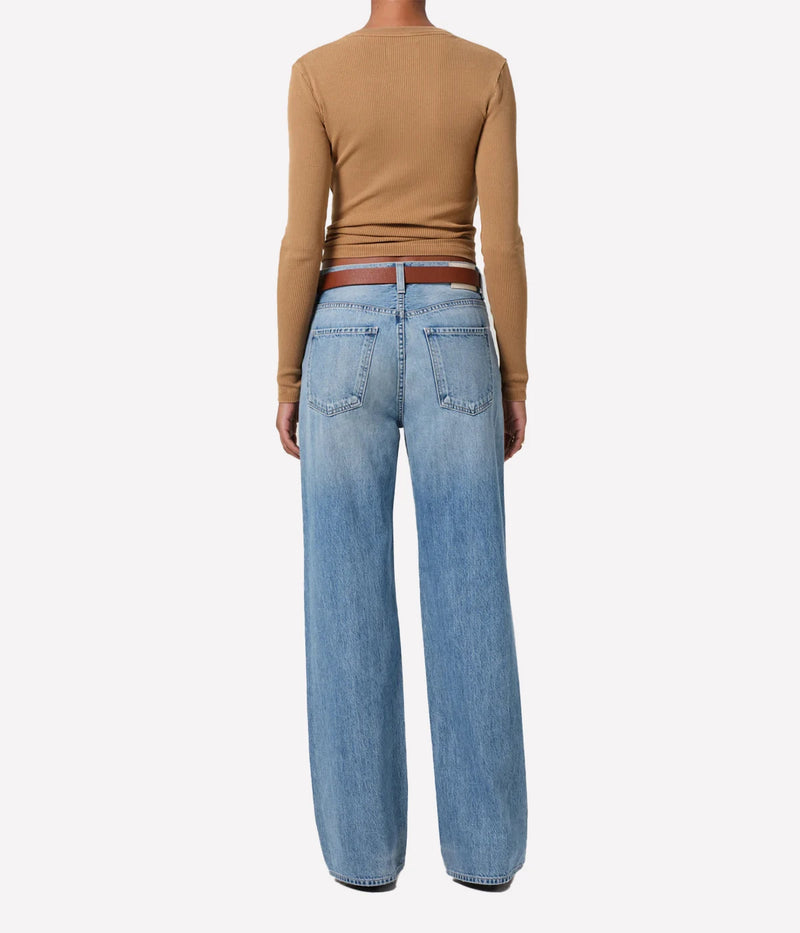 Citizens of Humanity Annina Jean in Muse worn on model, full length back view of high-rise straight leg denim jeans showing fit and pocket detailing
