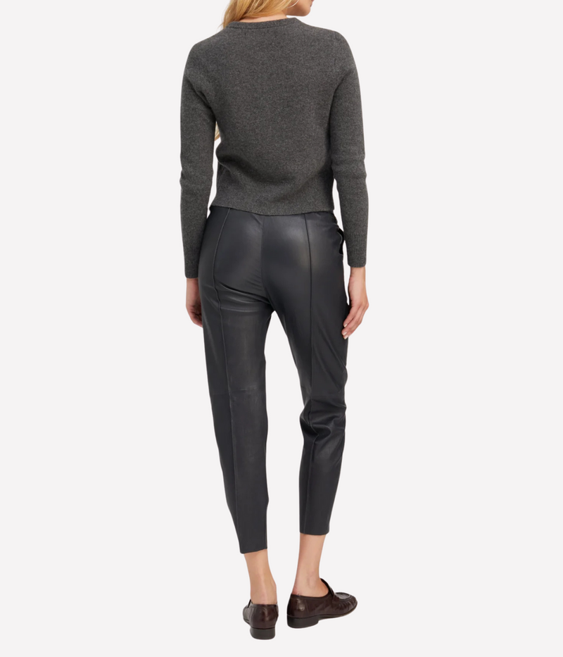 Slim Jogger with Pocket in Navy