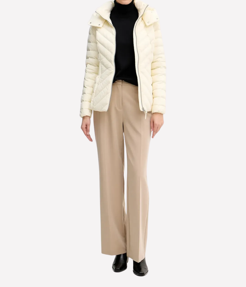 Idalee Puffer Jacket in Cream