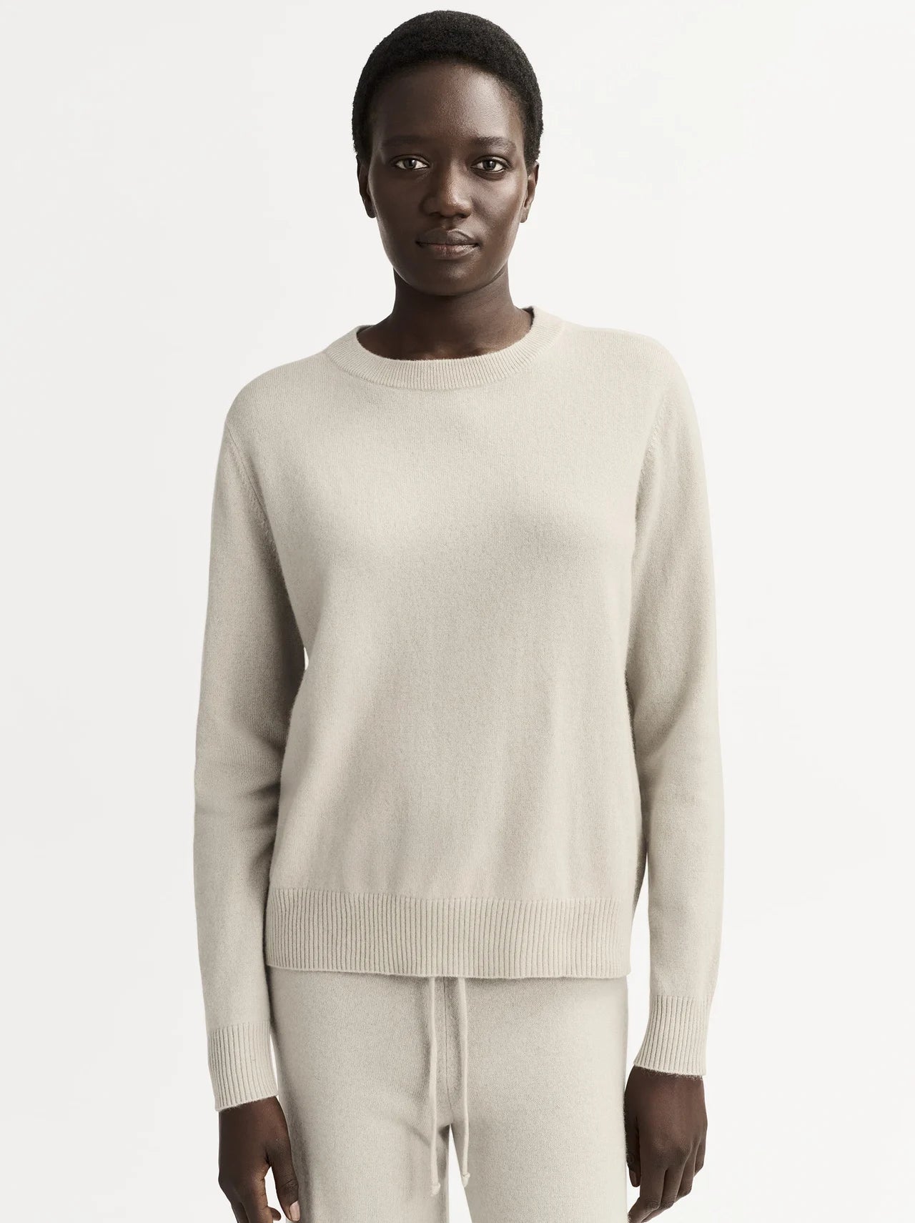 Cashmere Round Neck in Chalk
