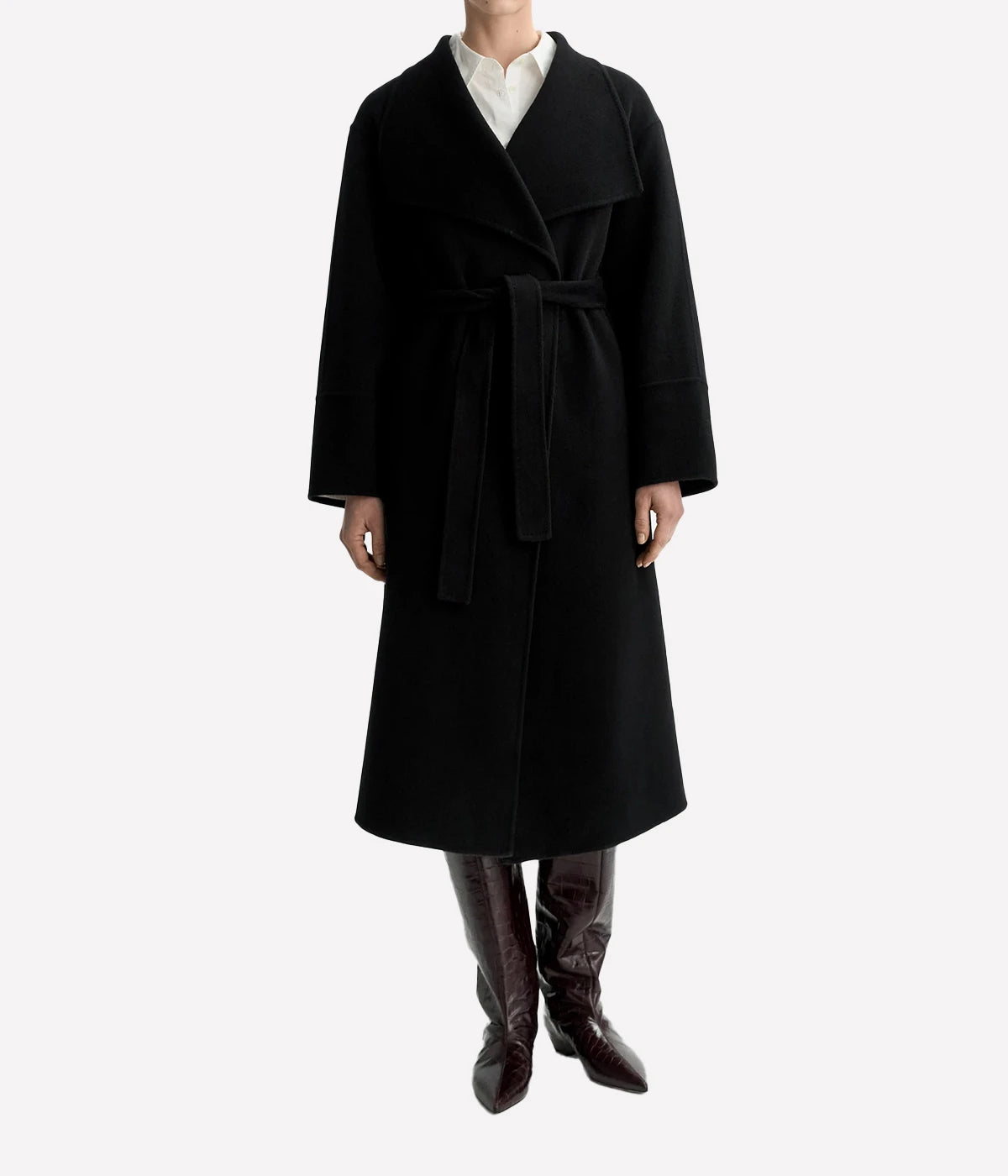 Long Coat in BLACK