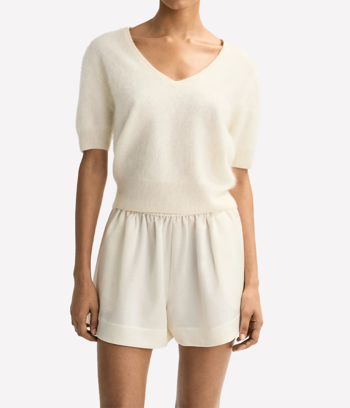 Brushed V Neck T-Shirt in Feather White