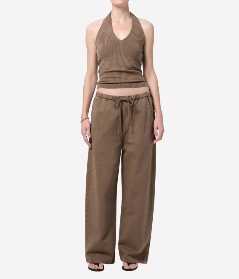 Citizens of Humanity Aurora Pull On Pant in Cocoa – full-length front view on model showcasing relaxed pull-on silhouette with drawstring waist and soft drape.