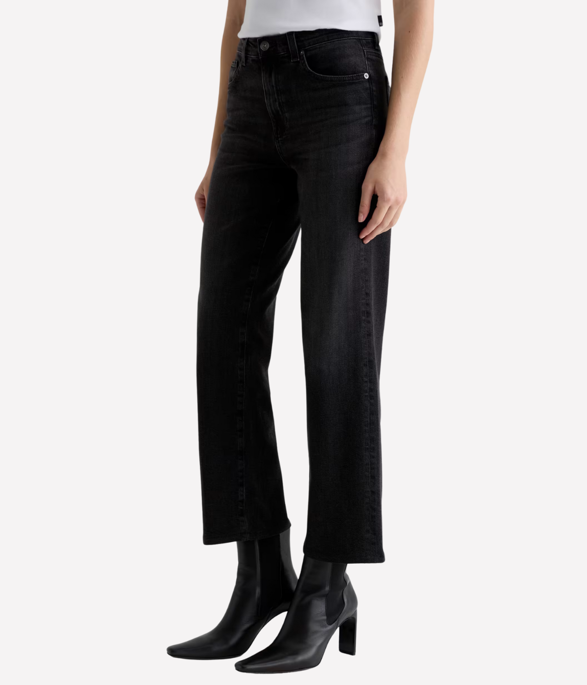 Brinley Jean in Nebula