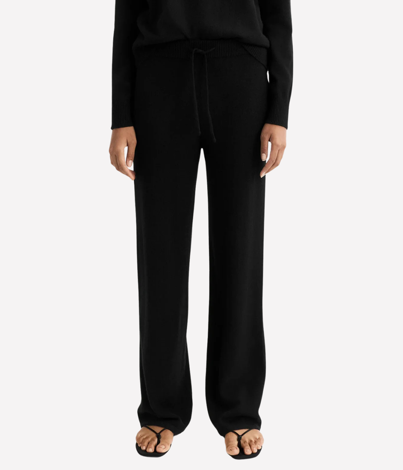 Soft Goat Cashmere Wide Leg Pant in Black – Front View
