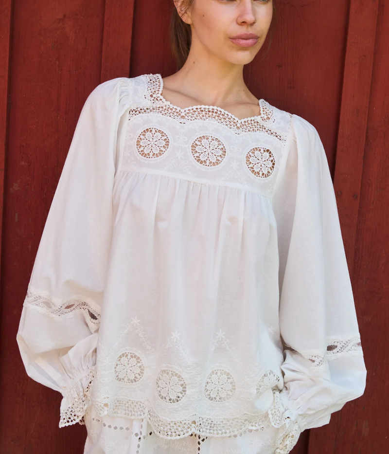 Soleia Top in Off White