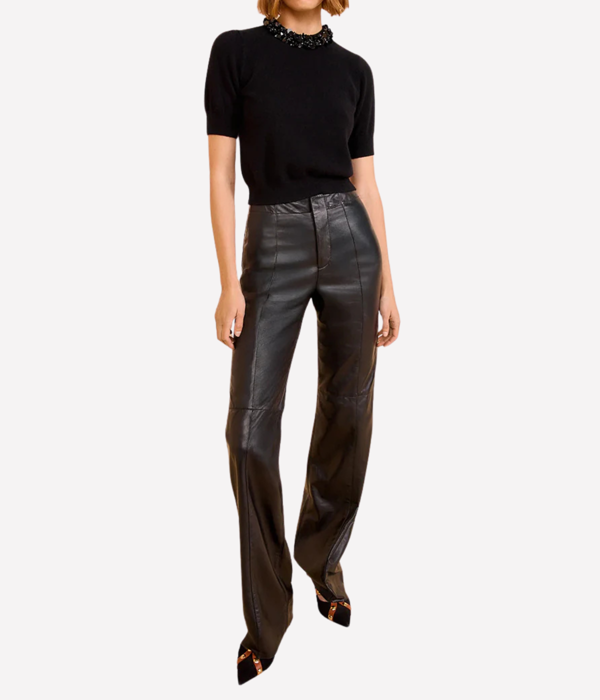 Liv Embroidered Cashmere Short Sleeve in Noir