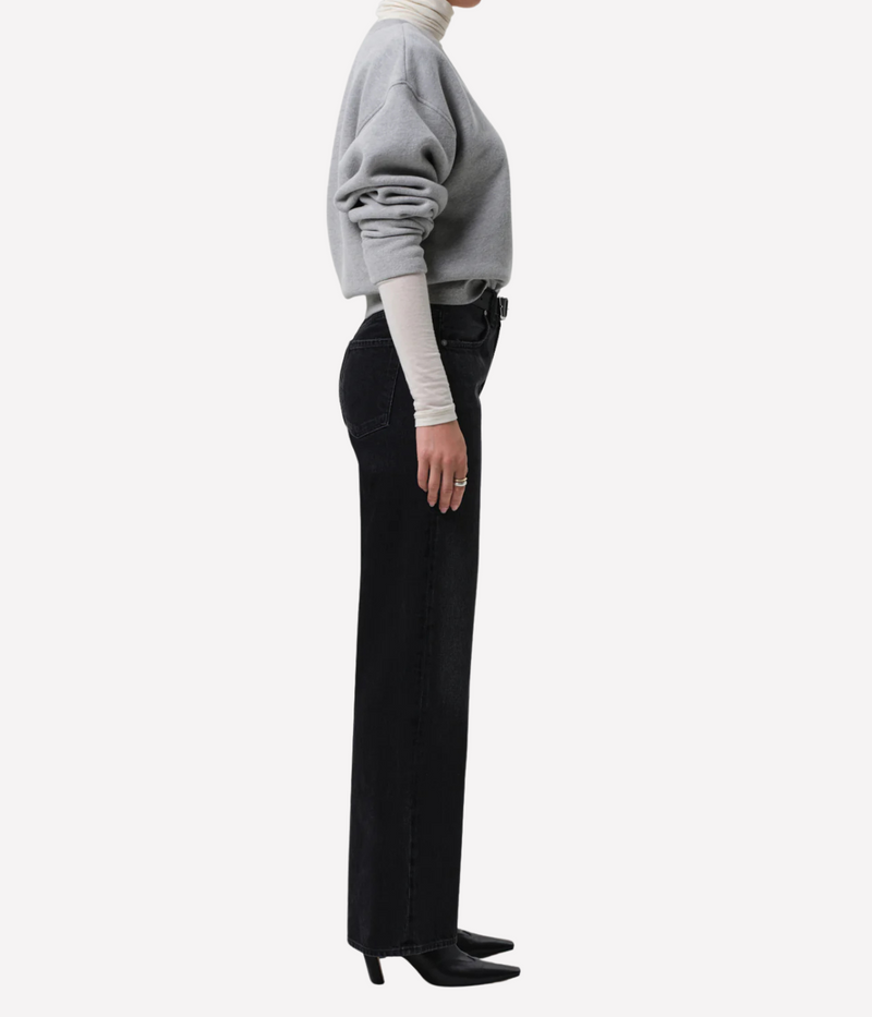 Citizens of Humanity Annina Jean in Raine worn on model, full length side view of high-rise straight leg denim jeans showing silhouette and leg shape