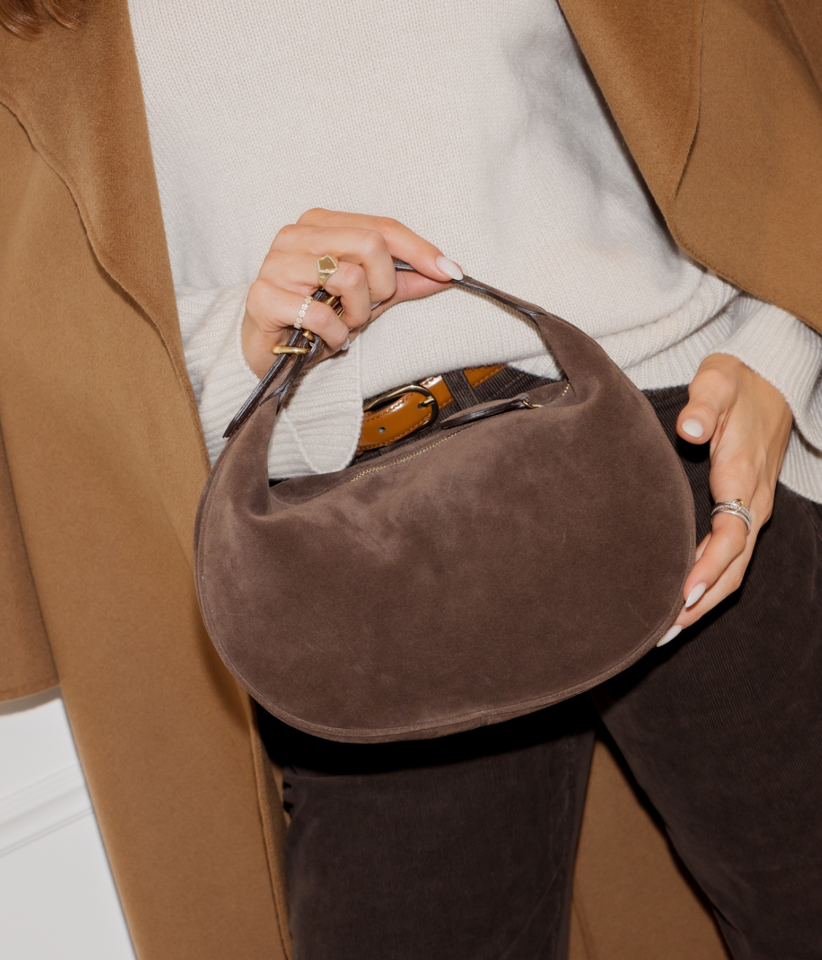 Moon Pouch in dark brown