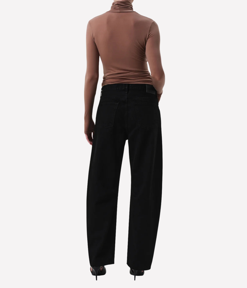 Miro Jean In Solid Black