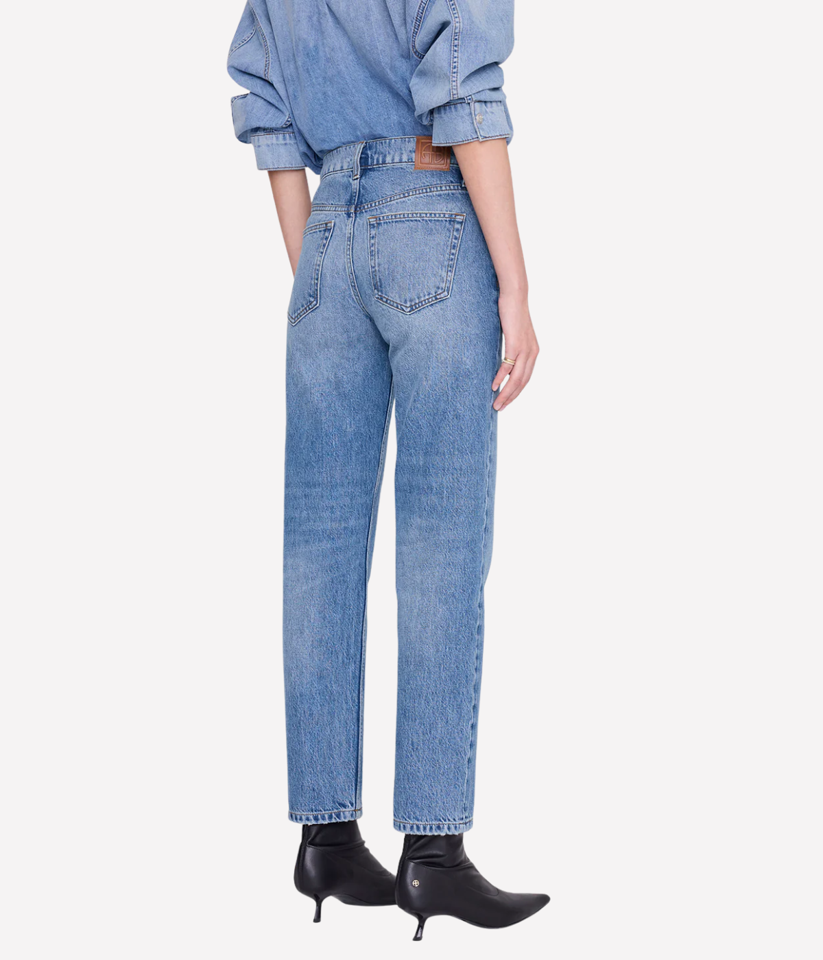 JANE JEAN IN CASCADE