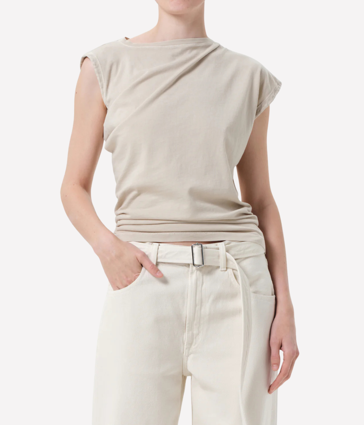 Beth Tee in Rice Glass