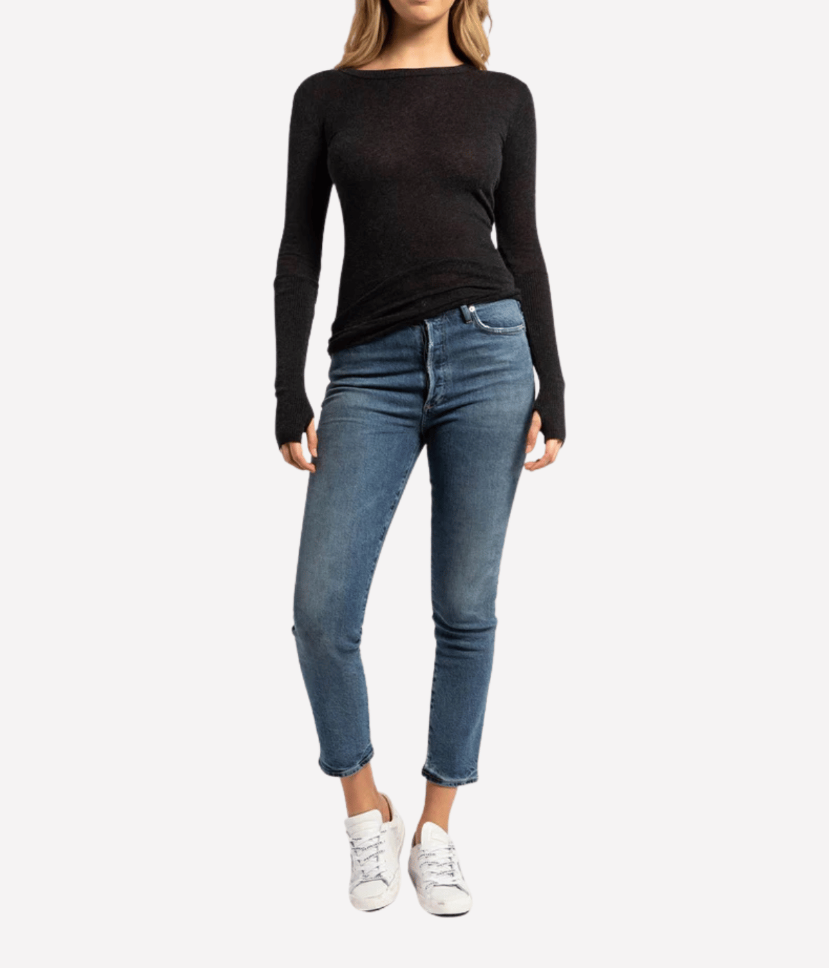 Cashmere Crew Neck Fitted Long Sleeve Top in Charcoal