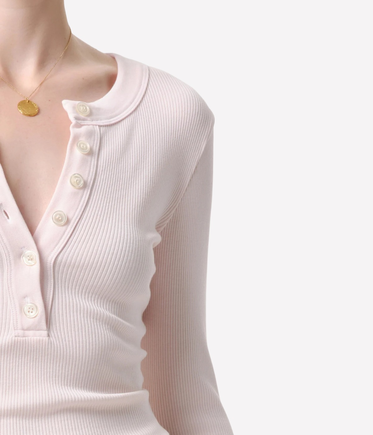 Citizens of Humanity Varra Henley Organic Cotton Top in Pink Peppercorn, close-up showing the ribbed texture and buttoned Henley neckline.