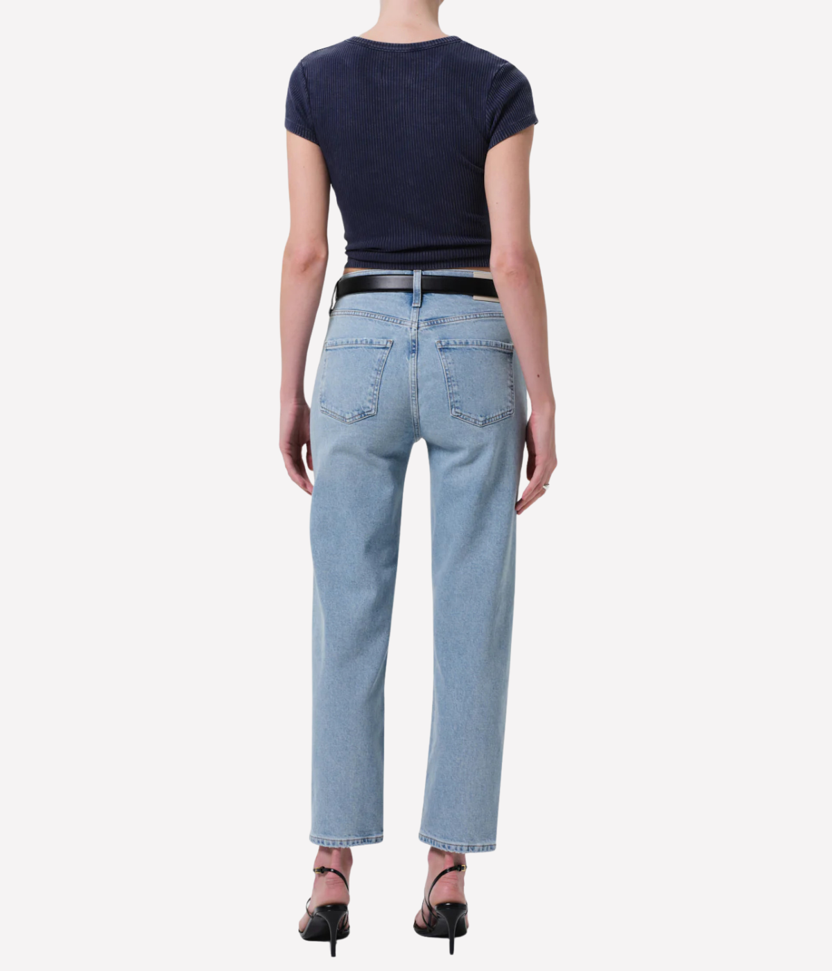 Delfina Jean in Saloon