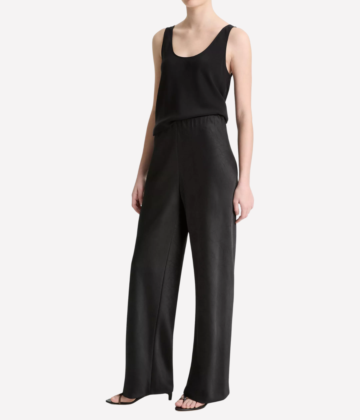 Fluid Bias Pant in Black