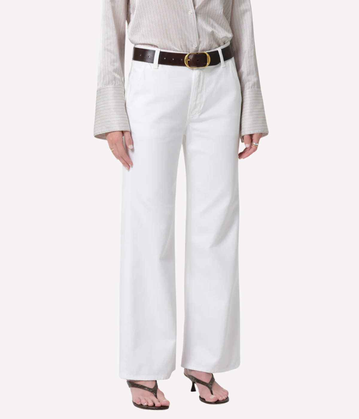 Citizens of Humanity Annina Pocket Trouser in Soft White – half-length angled view on model highlighting the high-rise waist and relaxed wide-leg silhouette.