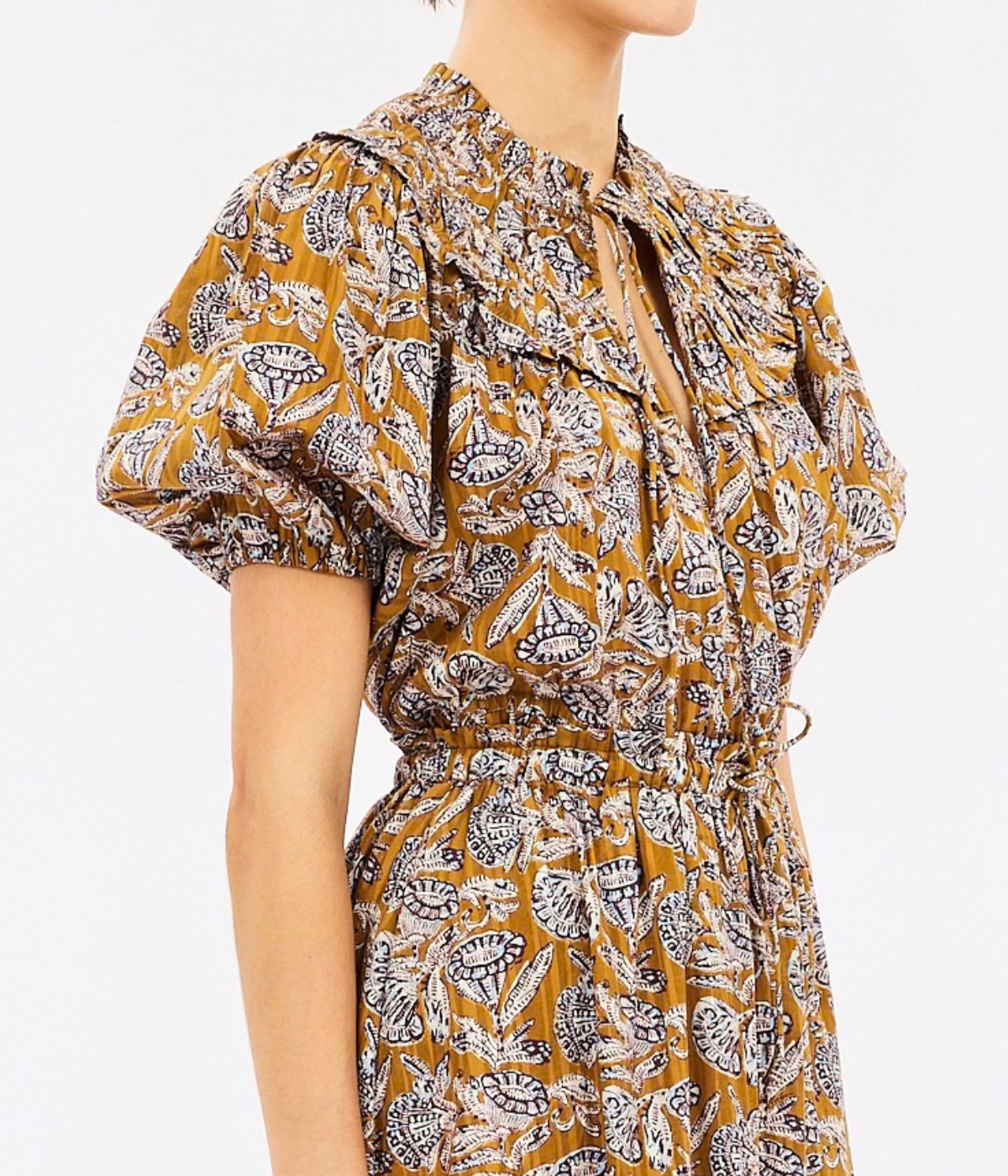 Elvie Short Sleeve Cotton Top In Fennel Blossom