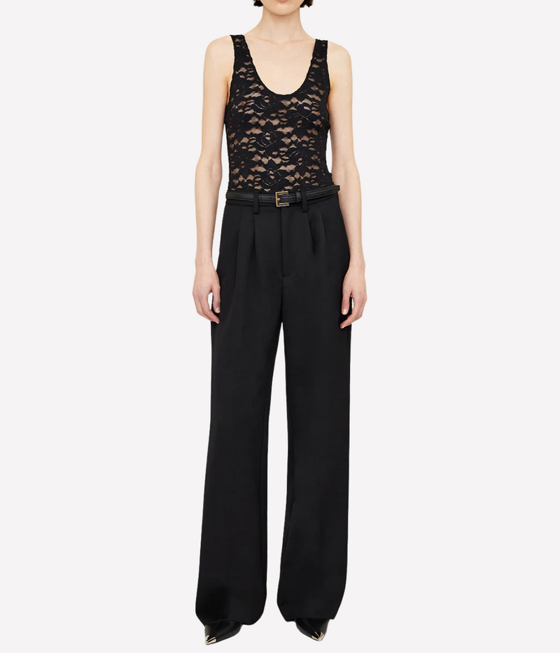 Carrie Pant in Black