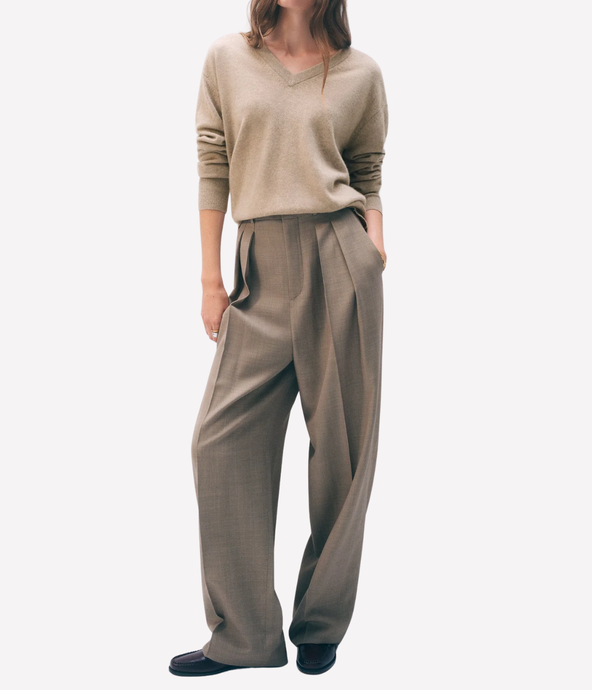 Cashmere V Neck Knitwear in Taupe Heather