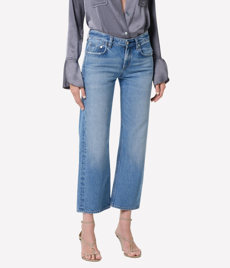 Faye Vintage Straight Jean in Lolita