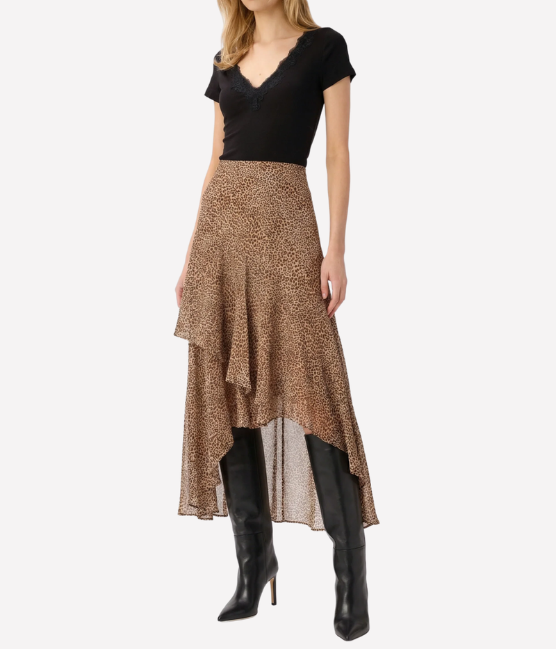 Sana Rib Knit Tee in BLACK