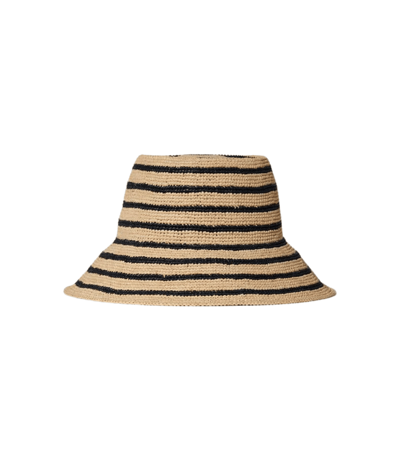 Felix Hat in Harbor