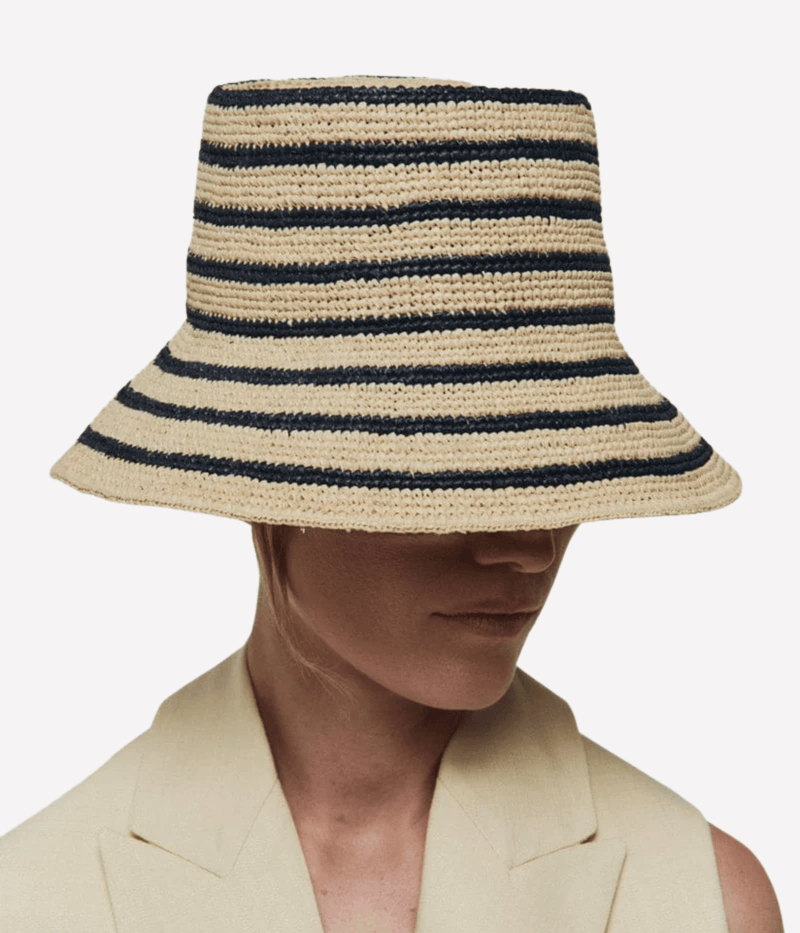 Felix Hat in Harbor