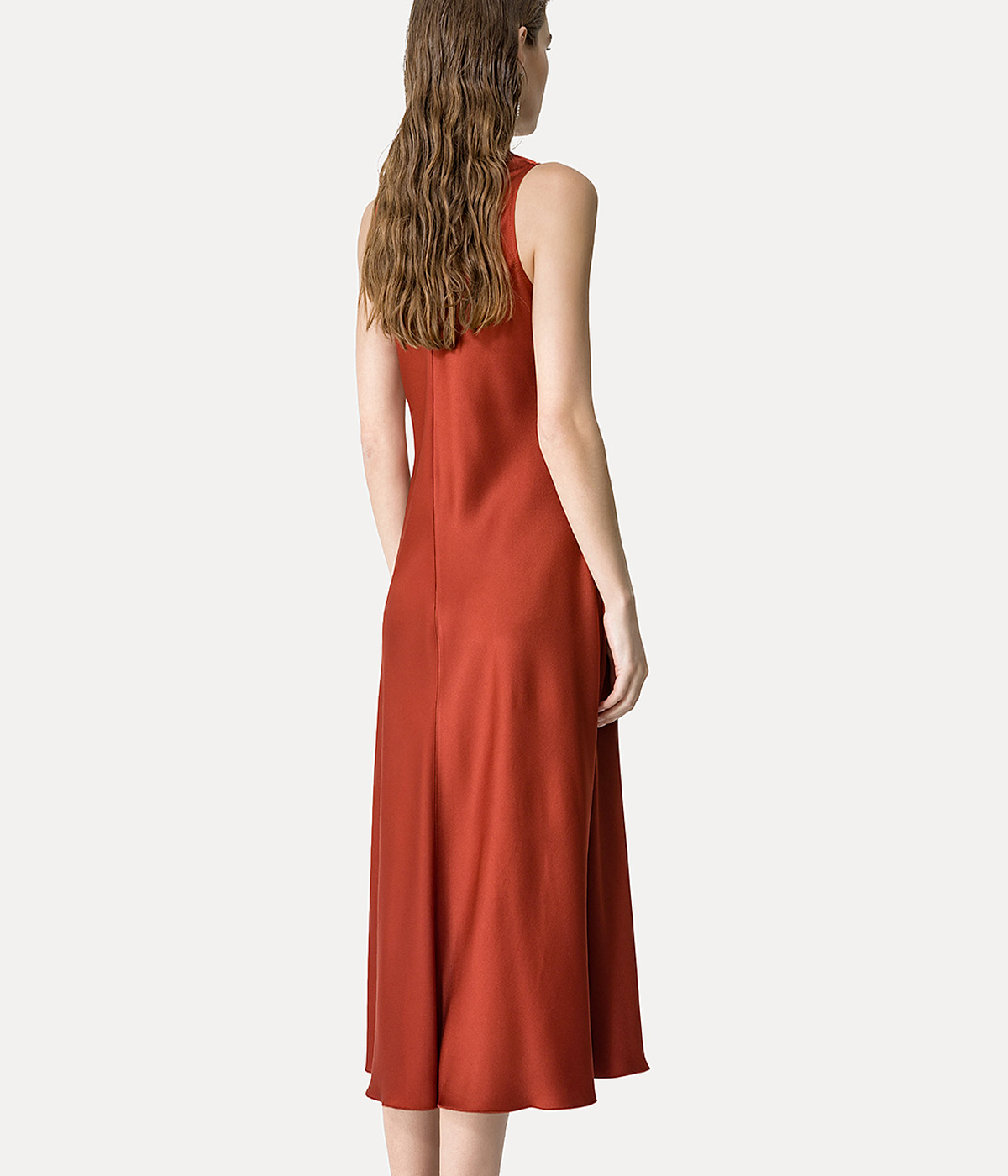 Envers Satin Roundneck Dress in Terre