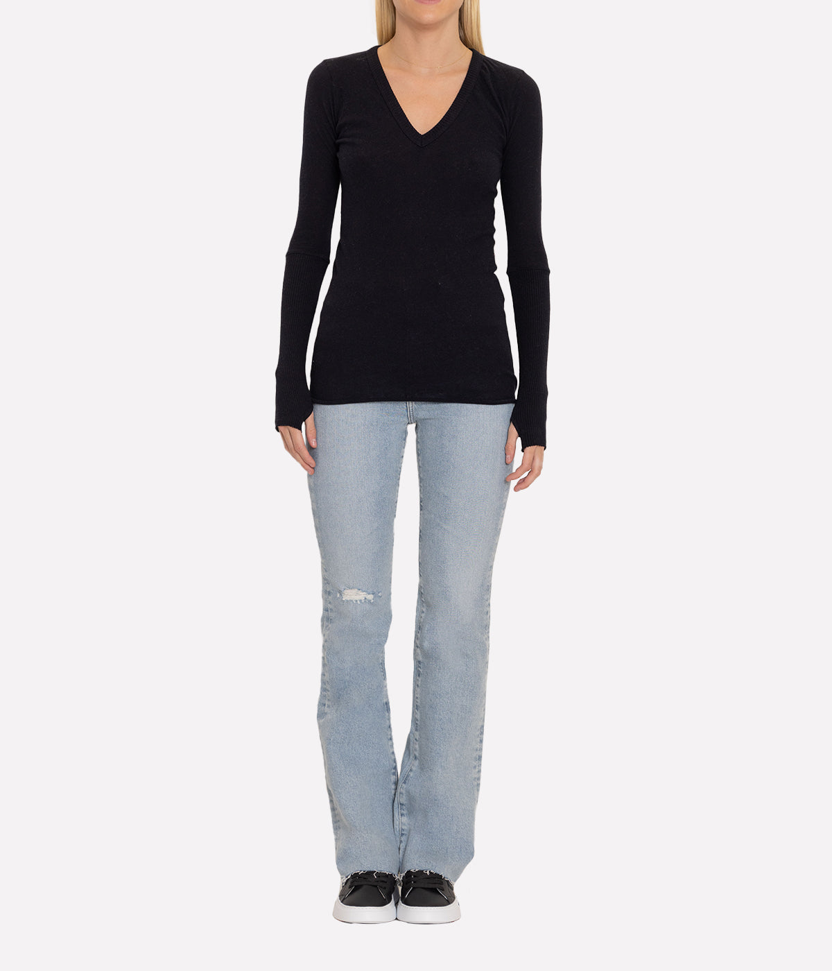Cashmere V Neck Fitted Long Sleeve Top in Black