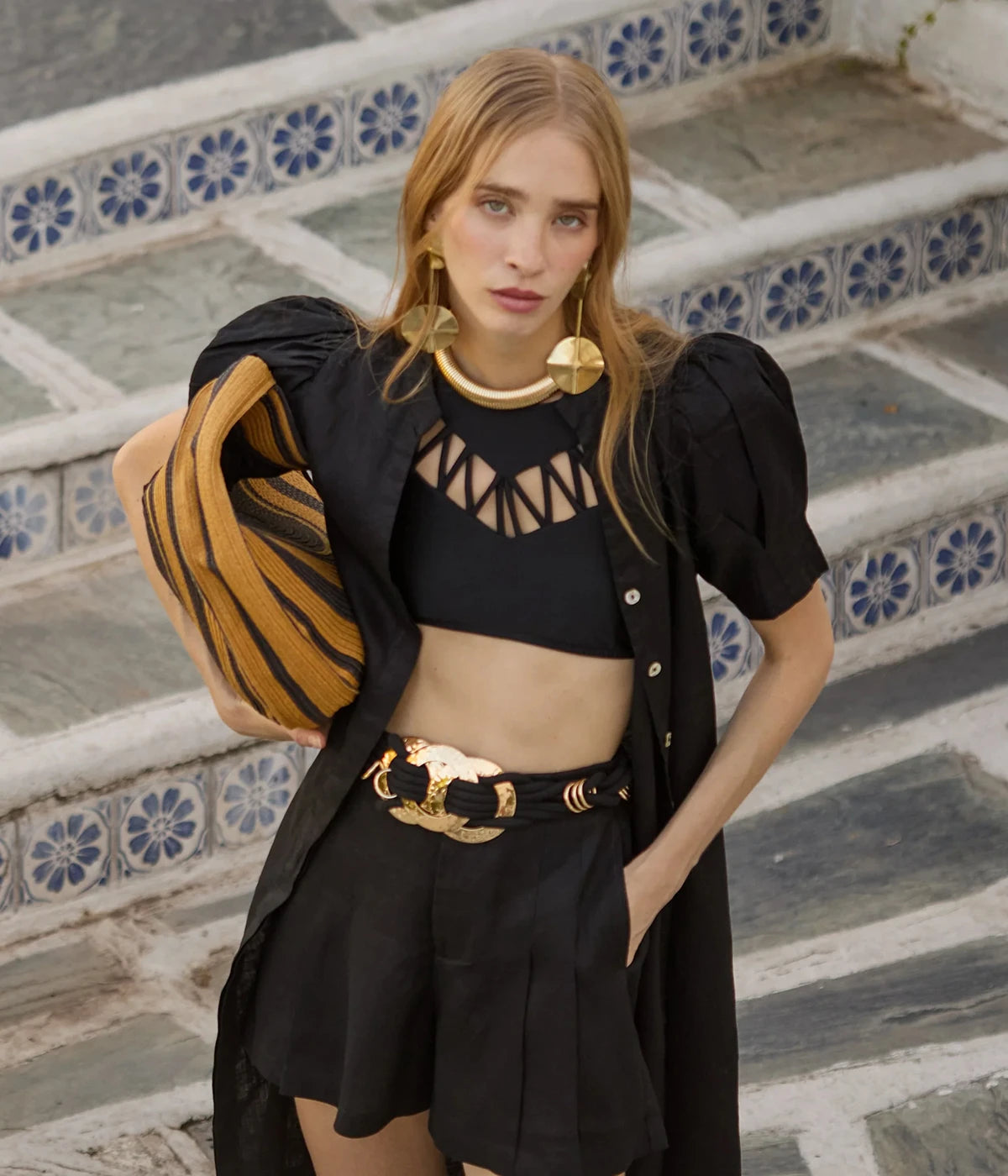 Frida Linen Short in BLACK