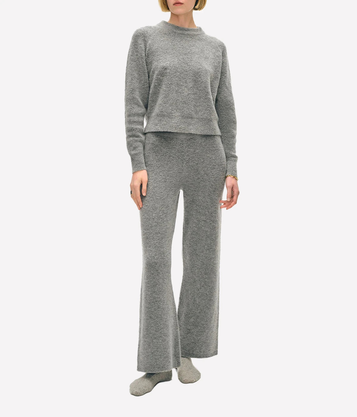 ALT text: White + Warren boucle cashmere sweatshirt in Pale Smoke, styled with matching pants for a refined loungewear look.