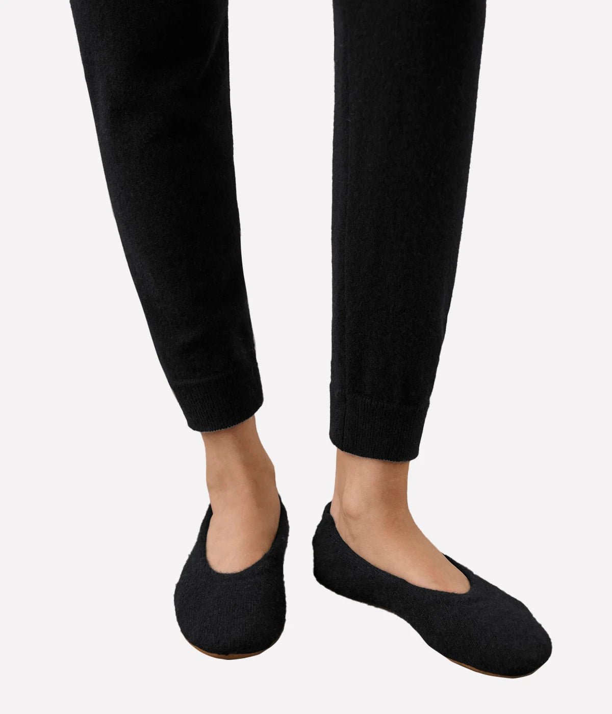 Cashmere Ballet Slipper in Black