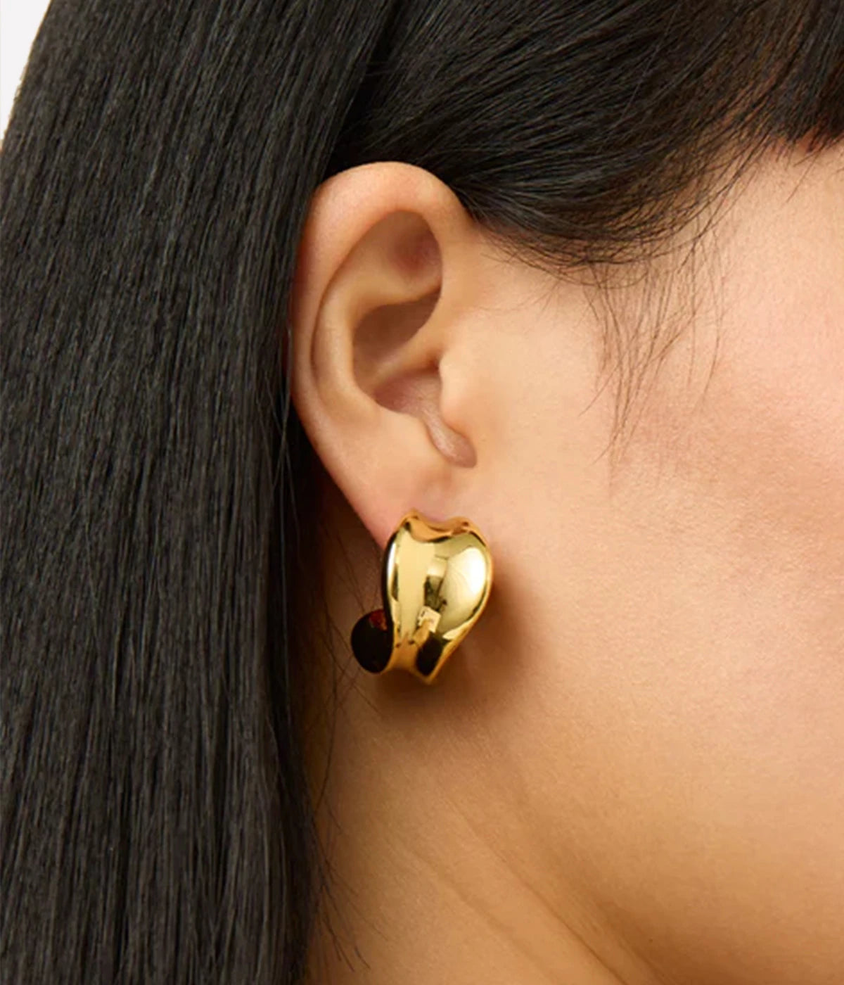 Chunky Doune Hoops in Gold