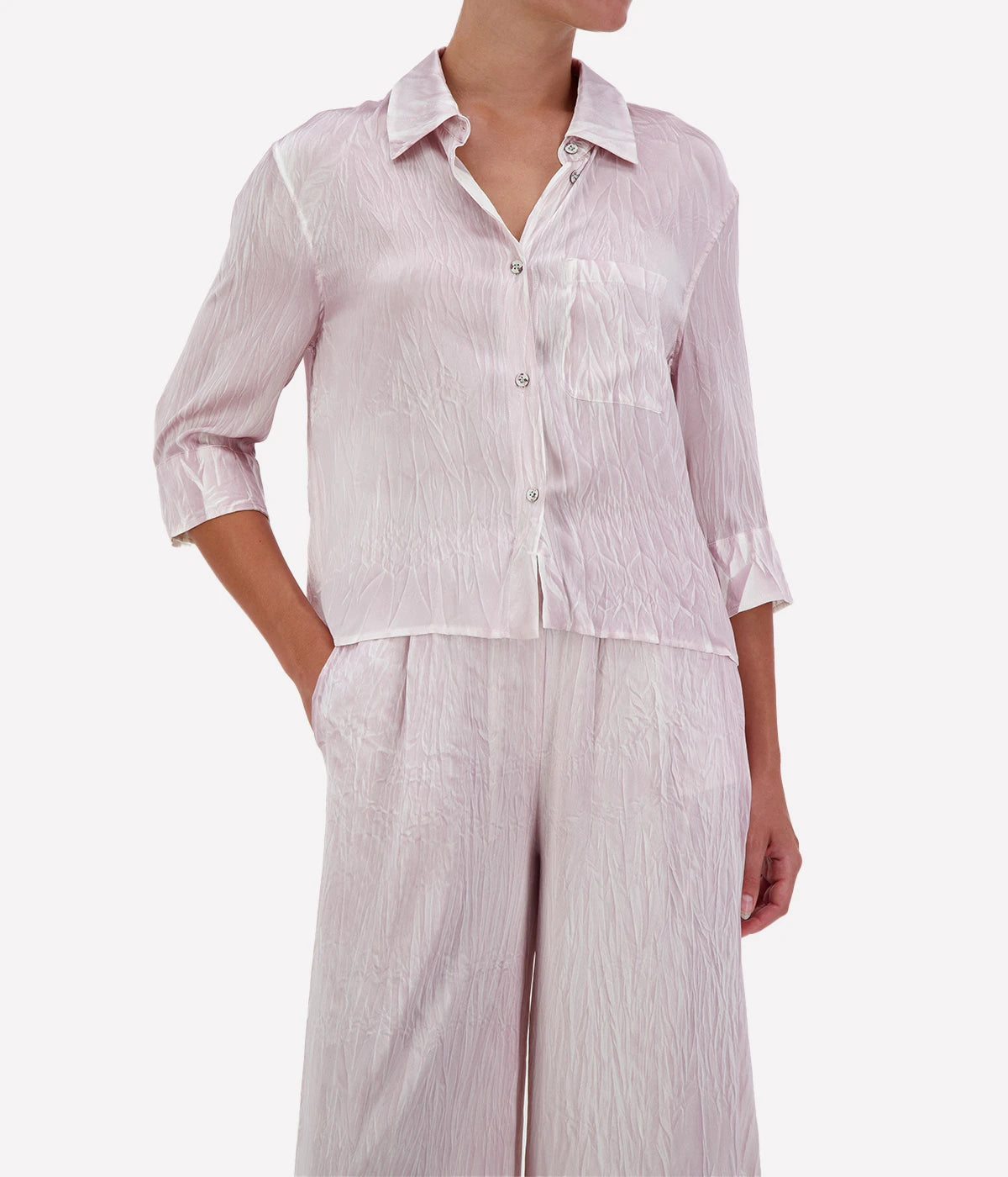 Crumpled Effect Stretch Silk SS Shirt in WISTERIA