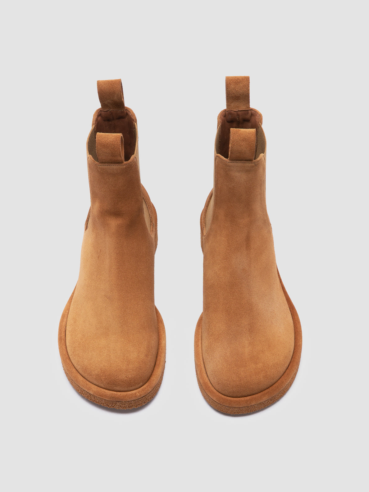 Rubres 002 Boot in Terra
