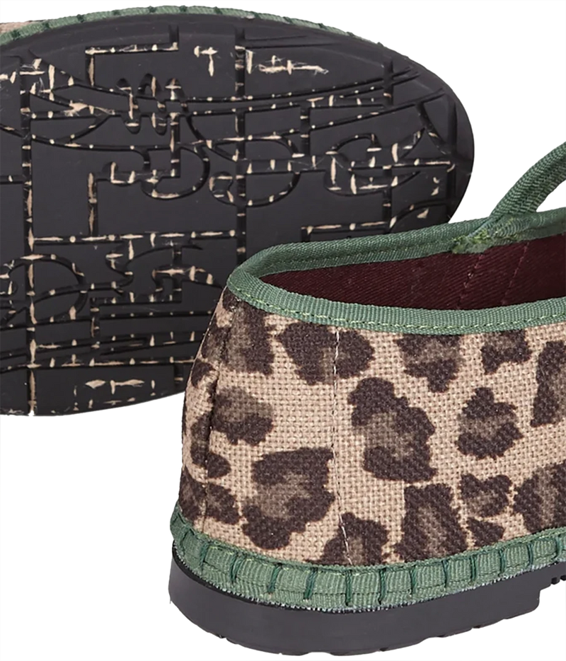 Close-up of the Flabelus Pierre in Leopard Green showing the textured animal print linen heel, green trim and patterned recycled rubber sole