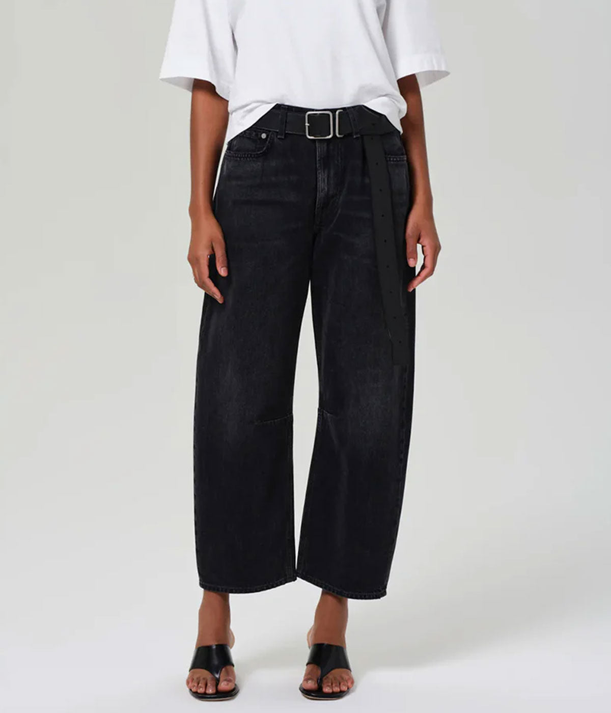 Miro Jean in Domino