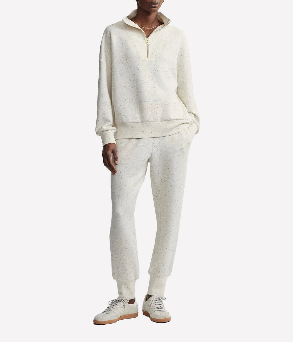 Made from Varley’s signature DoubleSoft® fabric, it’s perfect for both active days and lounging at home.