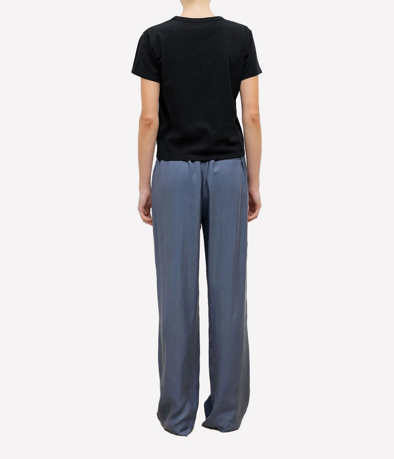 The Margo Vee Neck Tee in Black