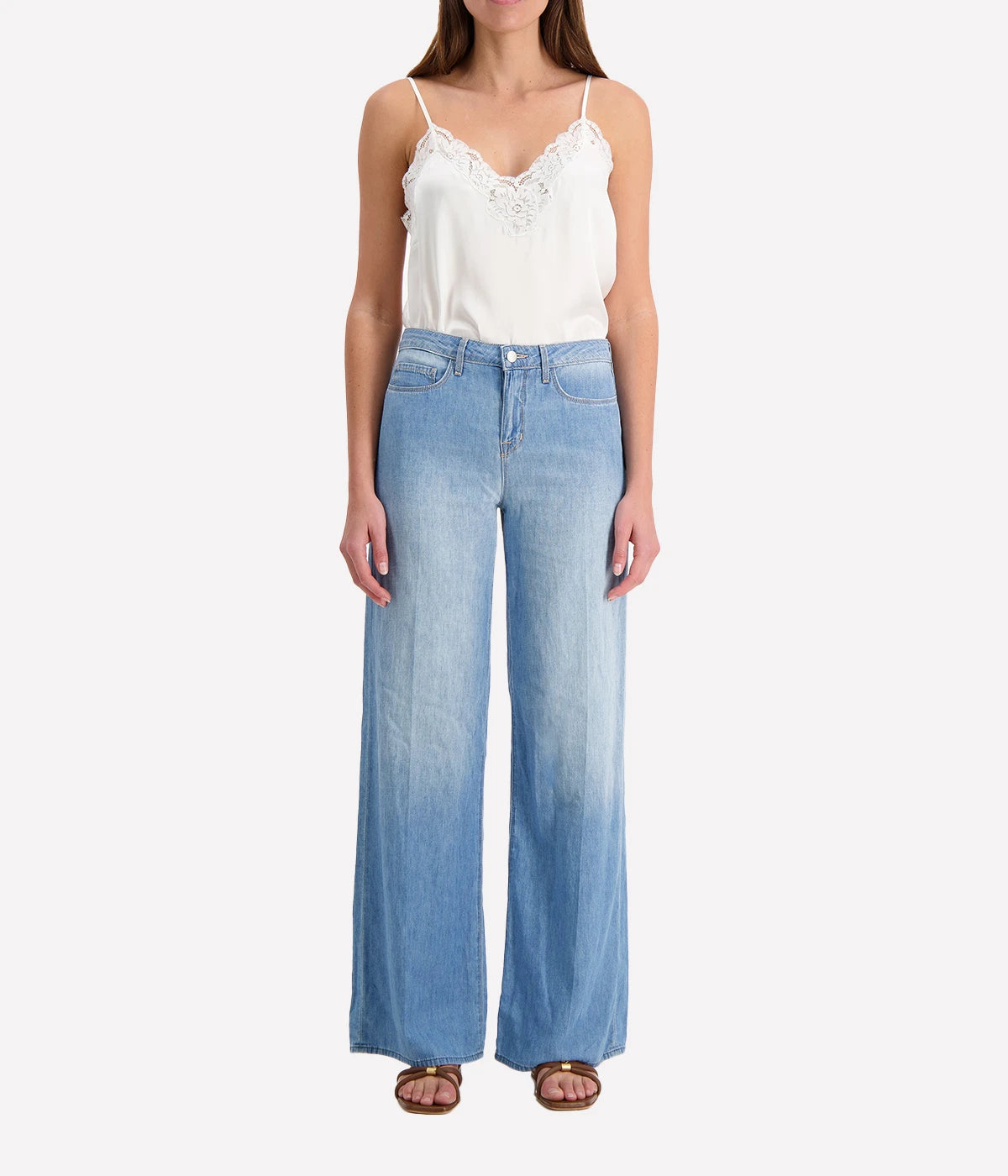 Alicent H/R Wide Leg Jean in Havanna