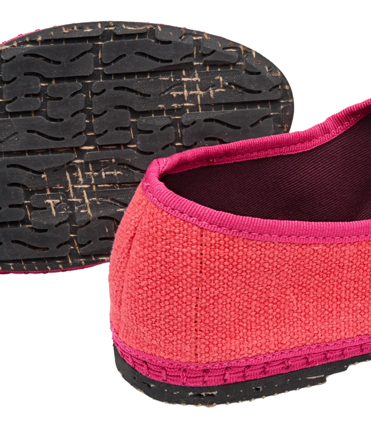 Close-up of the Flabelus Lago in Geranio showing the linen heel, pink piping and patterned recycled rubber sole