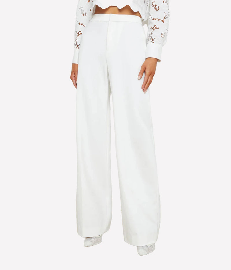 Livvy Straight Leg Trouse in White