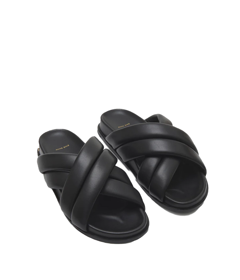 Lizzie Slides in Black