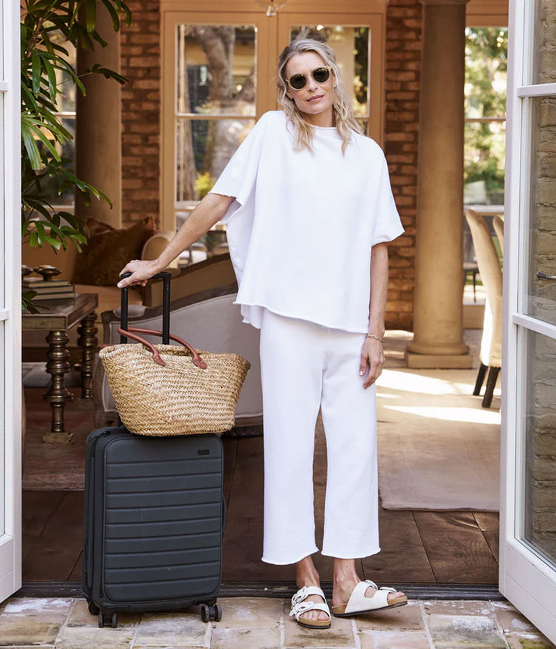 Malibu Travel Set in White