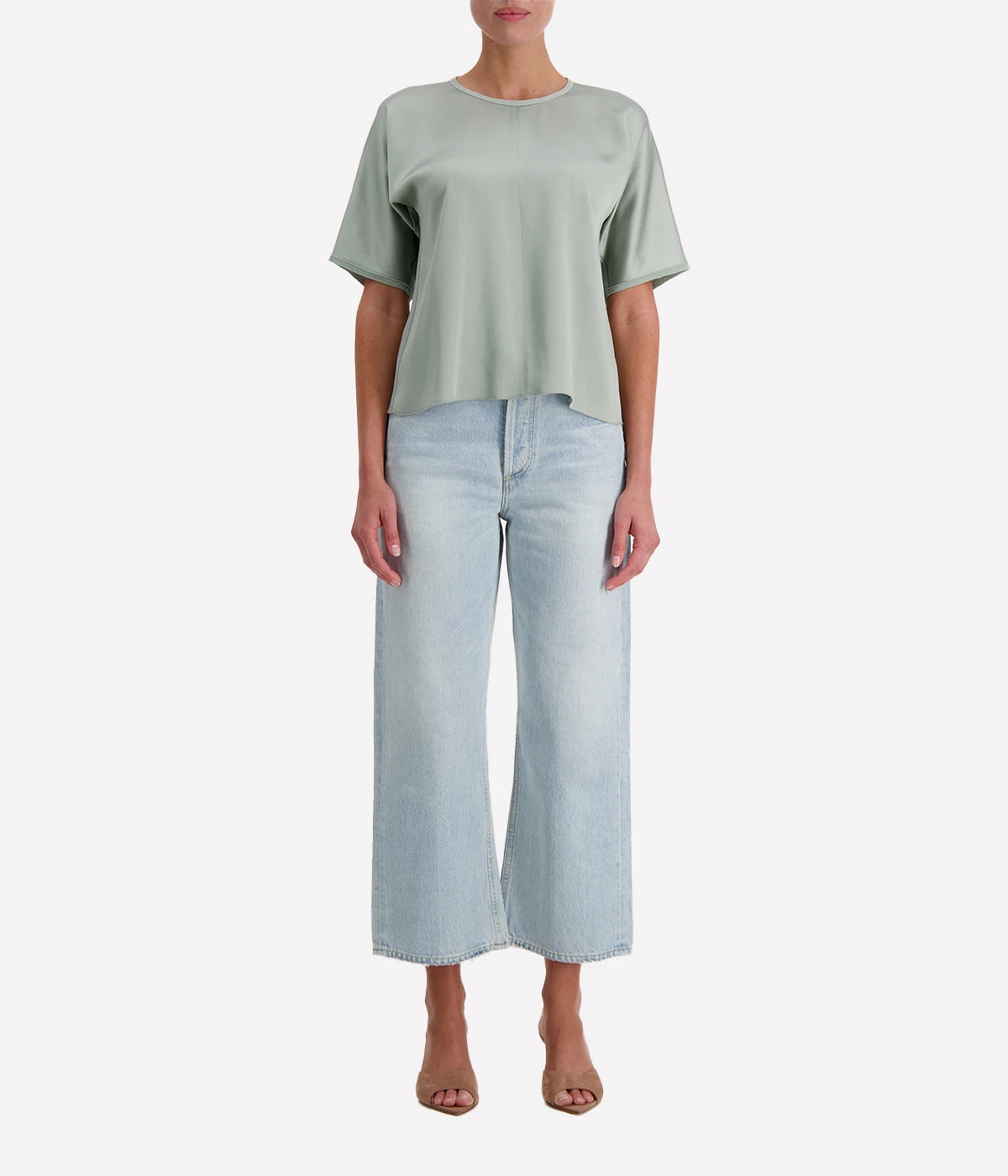 Shiny anvers satin top in lichene