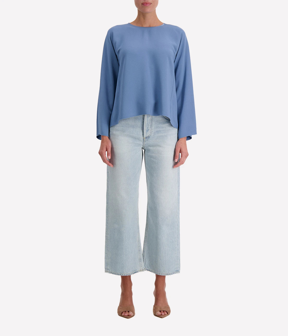 Matte anvers satin top in ceruleo