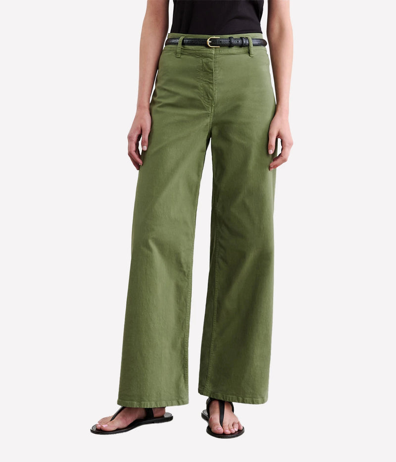 Megan Pant in Camo