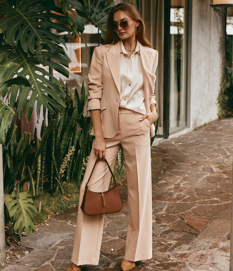 Livvy Straight Leg Trouser in TOASTED ALMOND